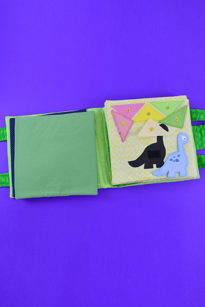 Livro Sensorial Dinos