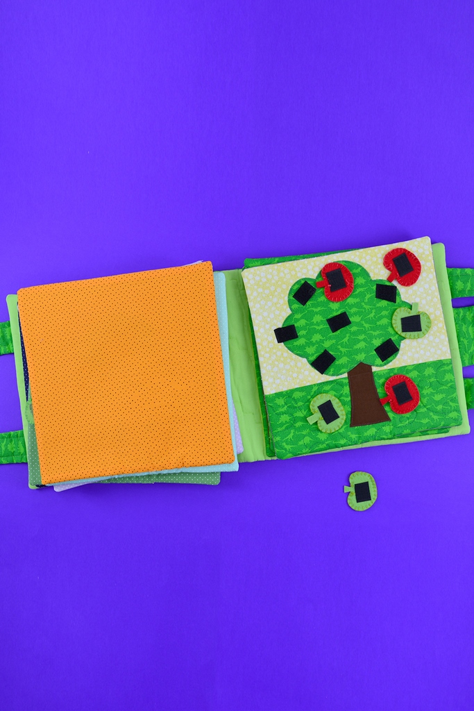 Livro Sensorial Dinos