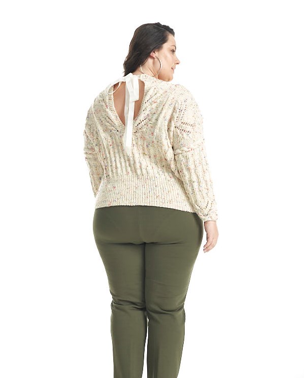 Blusa Decote nas Costas
