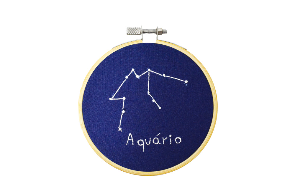 Bordado Signo Aquário Glow
