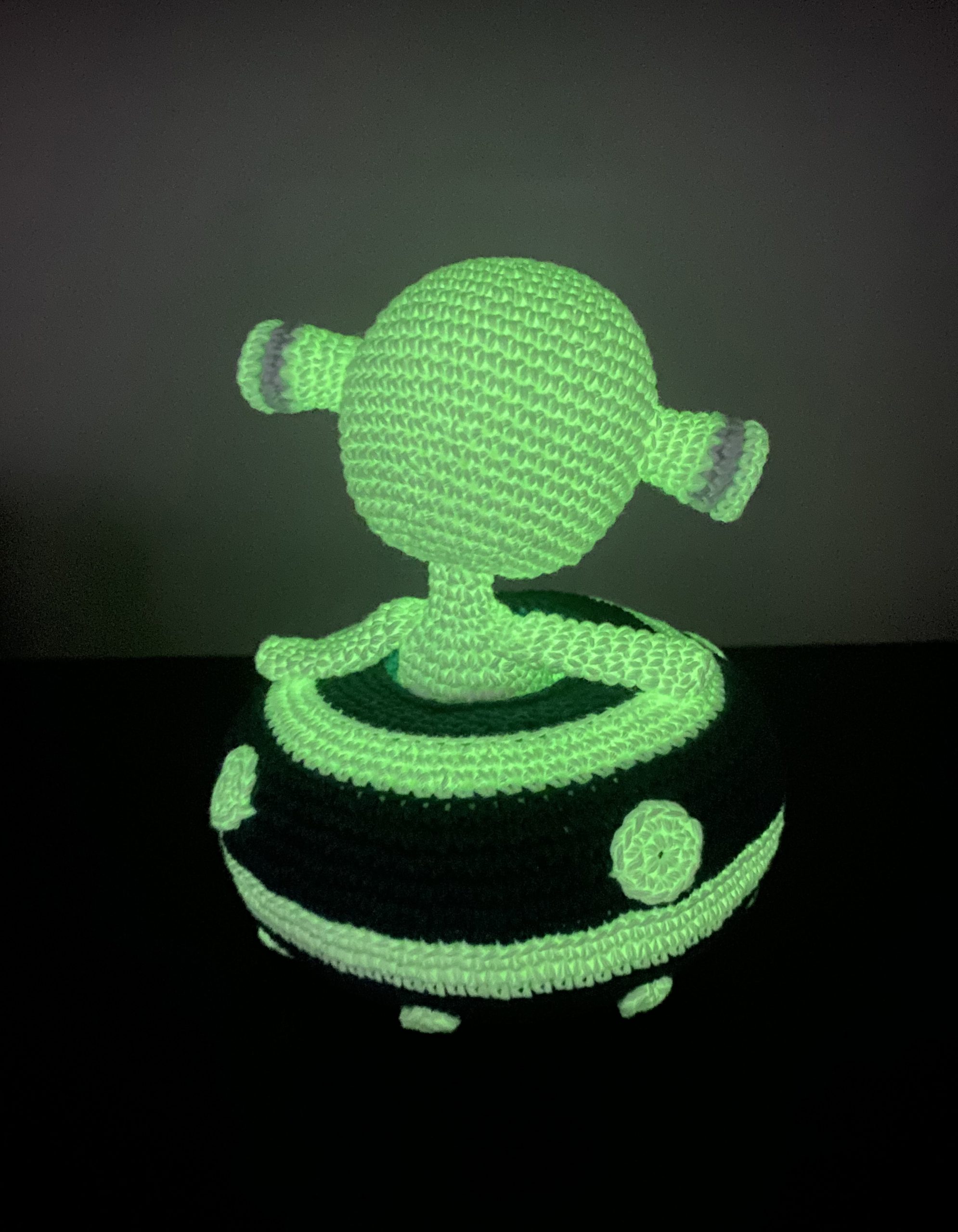 E.T. e Lua Glow