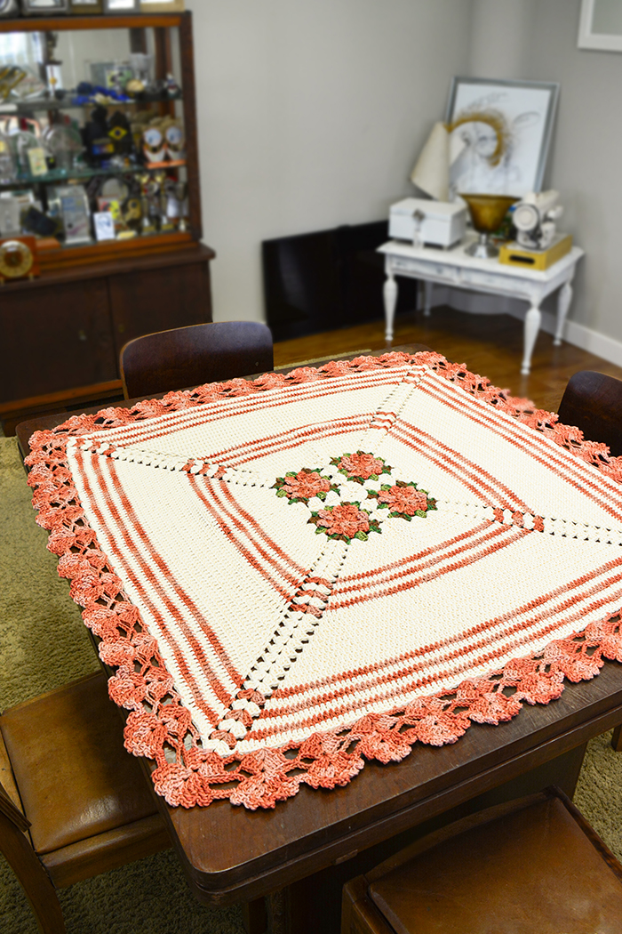 Absolute Table Centerpiece