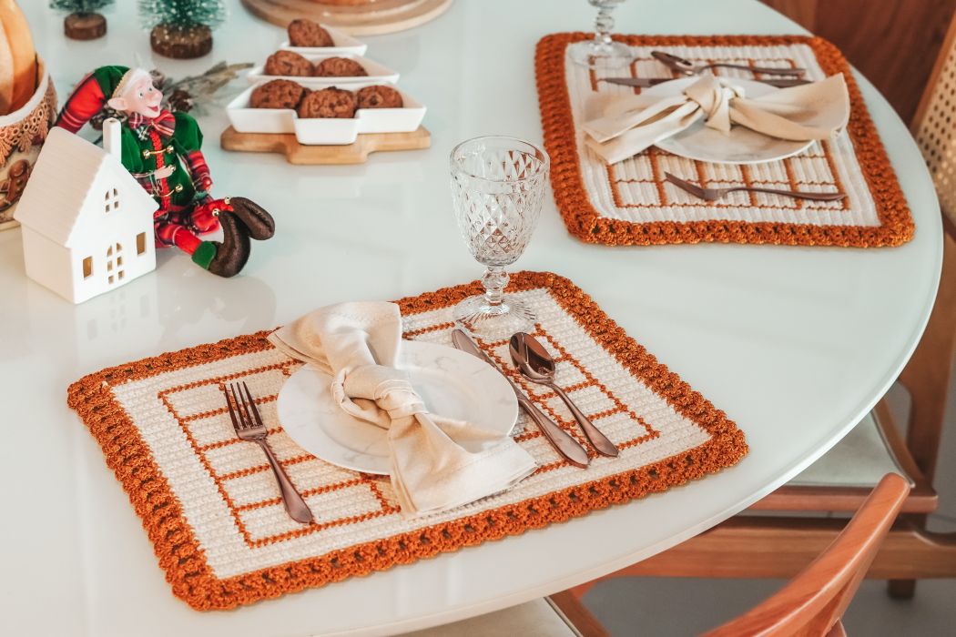 Liquid Gold Placemat